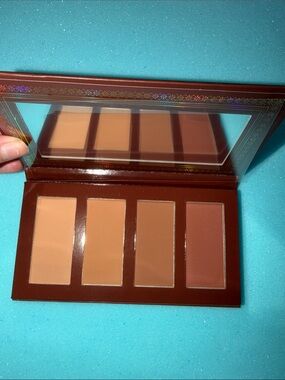 Neutral Contour & Bronzer Palette - Warm Brown Shades